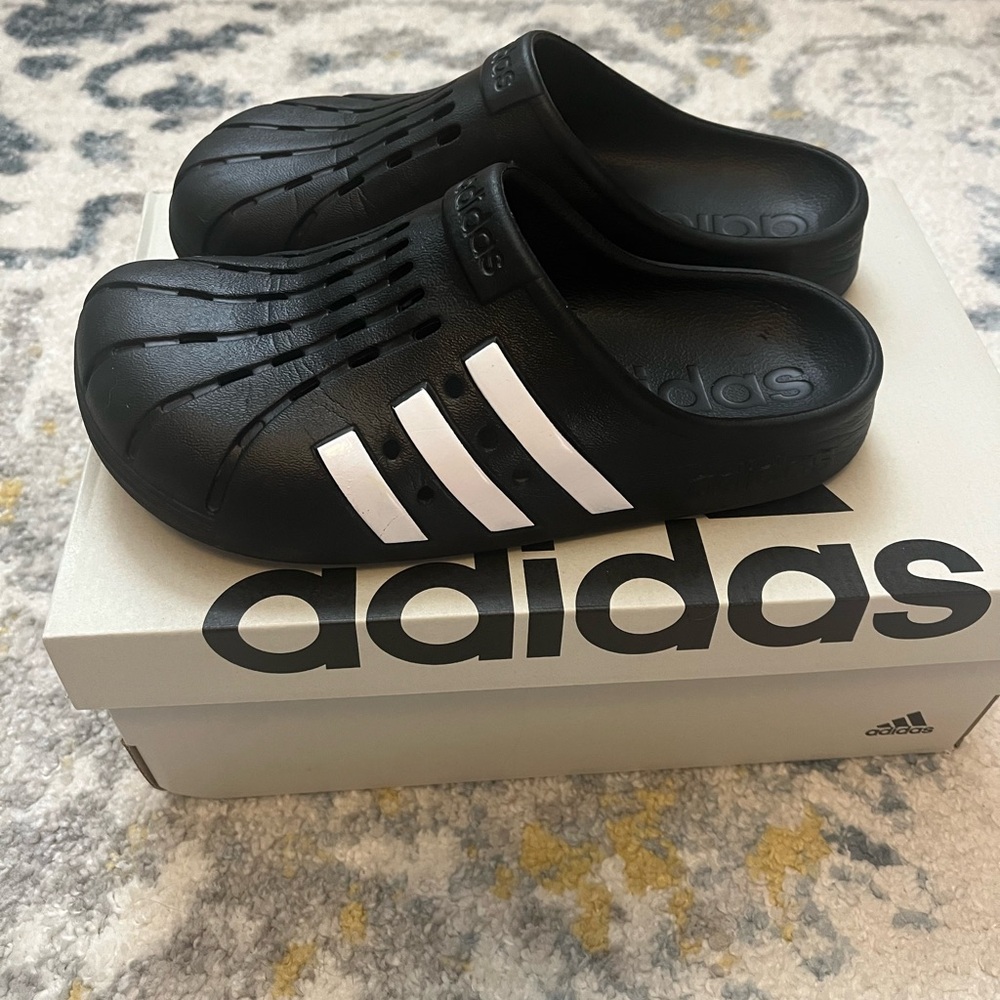 Adidas Black and White Slides/clogs, kids, 5